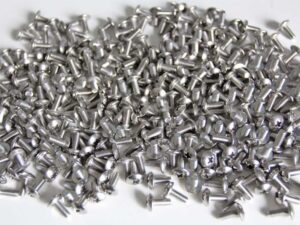 SIDE SCREW 10MM